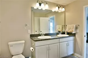 987 Hawkin Ln, Aurora, OH 44202 - Photo 37