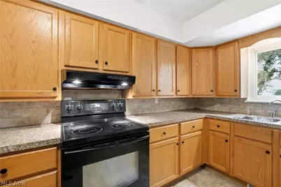 1523 Bradford Drive, Macedonia, OH 44056 - Photo 13