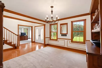 9745 Bainbridge Road, Chagrin Falls, OH 44023 - Photo 17