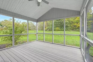 9745 Bainbridge Rd, Chagrin Falls, OH 44023 - Photo 43