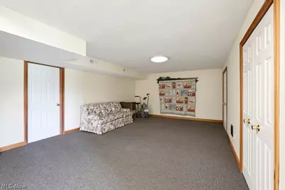 9745 Bainbridge Road, Chagrin Falls, OH 44023 - Photo 41