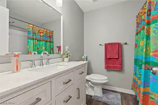 4824 Rolling View Dr, Akron, OH 44333 - Photo 29