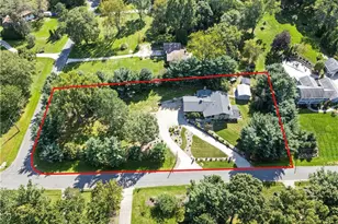 4824 Rolling View Dr, Akron, OH 44333 - Photo 3