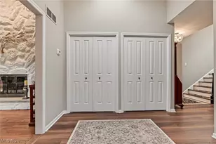 4824 Rolling View Dr, Akron, OH 44333 - Photo 5