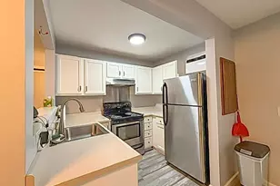 46103 New England Square, New Waterford, OH 44445 - Photo 9