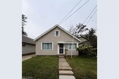 12512 McGowan Avenue, Loveland, OH 44135 - Photo 1