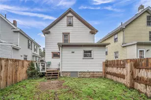 174 Harold St, Akron, OH 44310 - Photo 27