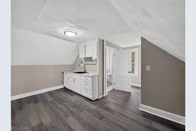 11502 Fairport Avenue, Loveland, OH 44108 - Photo 23