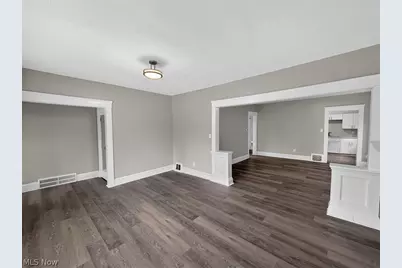 11502 Fairport Avenue, Loveland, OH 44108 - Photo 5