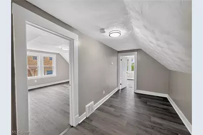 11502 Fairport Avenue, Loveland, OH 44108 - Photo 25