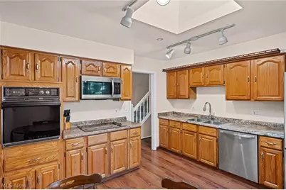 8435 Markwood Drive, Mentor, OH 44060 - Photo 7