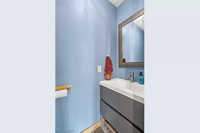 692 Thelma Drive, Wadsworth, OH 44281 - Photo 43