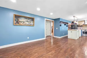692 Thelma Dr, Wadsworth, OH 44281 - Photo 13