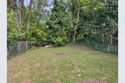 405 Baldwin Road, Akron, OH 44312 - Photo 23