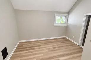 286 Alhambra Way, Akron, OH 44302 - Photo 13
