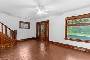 56 Spring St, Struthers, OH 44471 - Photo 3