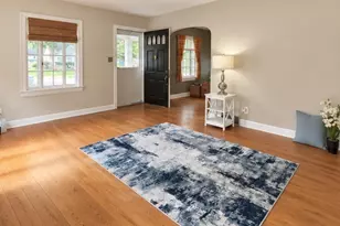 93 Harcourt Dr, Akron, OH 44313 - Photo 5