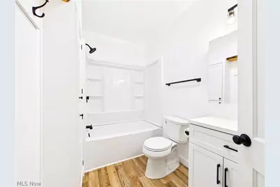 709 Highland Avenue, Williamstown, WV 26187 - Photo 17