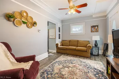 1079 Pitkin Avenue, Akron, OH 44310 - Photo 11