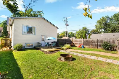 1079 Pitkin Avenue, Akron, OH 44310 - Photo 5