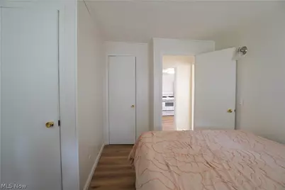 1613 24th Street NE, Canton, OH 44714 - Photo 9