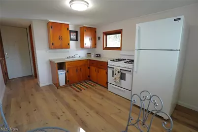 1613 24th Street NE, Canton, OH 44714 - Photo 7