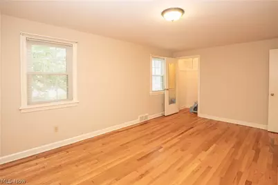 1032 Roosevelt Street NE, Massillon, OH 44646 - Photo 27