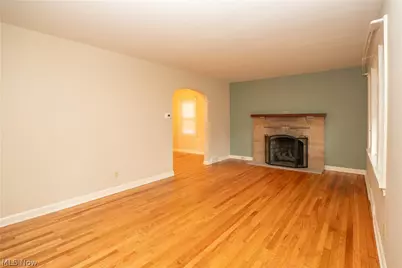 1032 Roosevelt Street NE, Massillon, OH 44646 - Photo 7