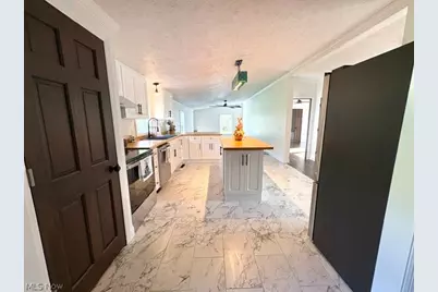 47415 B  Metz Road, New Waterford, OH 44445 - Photo 25