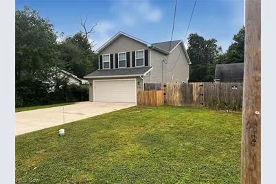 756 Hazelwood Drive, Vermilion, OH 44089 - Photo 3
