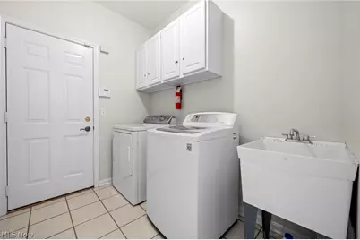 17118 Woodlawn Court, Strongsville, OH 44149 - Photo 27