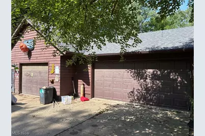 7176 Hunter Drive, Medina, OH 44215 - Photo 3