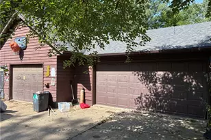 7176 Hunter Dr, Medina, OH 44215 - Photo 3