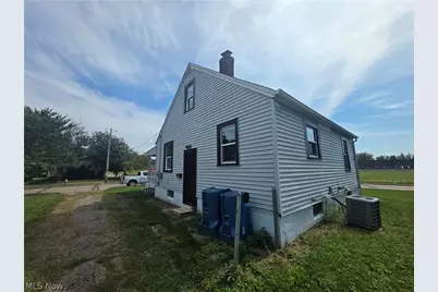 1936 Lakeview Avenue, Lorain, OH 44053 - Photo 27