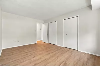 2917 N Bay Drive #M-9, Westlake, OH 44145 - Photo 21
