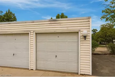 2917 N Bay Drive #M-9, Westlake, OH 44145 - Photo 29