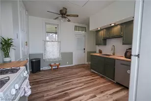 201 N 7th St, Martins Ferry, OH 43935 - Photo 13
