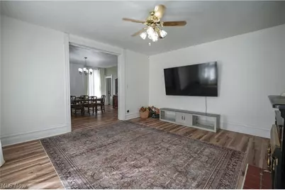 201 N 7th Street, Martins Ferry, OH 43935 - Photo 23