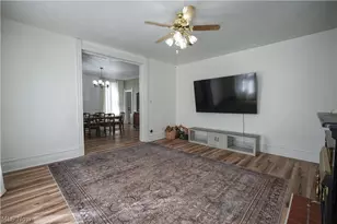 201 N 7th St, Martins Ferry, OH 43935 - Photo 23