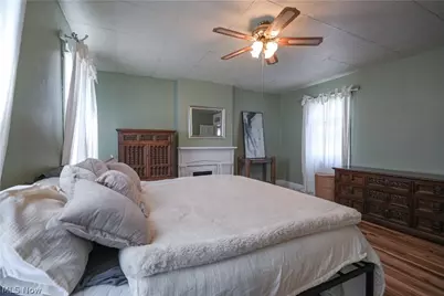 201 N 7th Street, Martins Ferry, OH 43935 - Photo 25