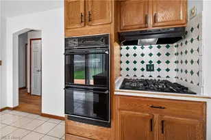 1327 W 26th St, Lorain, OH 44052 - Photo 23