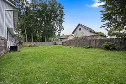228 Forest Street, Wellington, OH 44090 - Photo 19