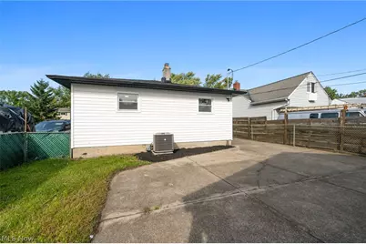771 E 348th Street, Eastlake, OH 44095 - Photo 29