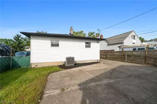 771 E 348th St, Eastlake, OH 44095 - Photo 29