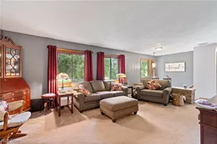 2134 Ritz Manor Dr, Uniontown, OH 44685 - Photo 17