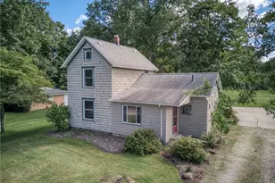 1477 Mogadore Rd, Kent, OH 44240 - Photo 3