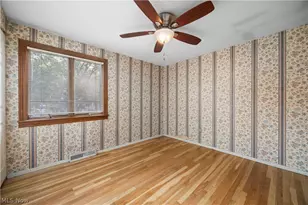 5742 Pleasant St, North Ridgeville, OH 44039 - Photo 23