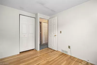 5742 Pleasant Street, North Ridgeville, OH 44039 - Photo 15
