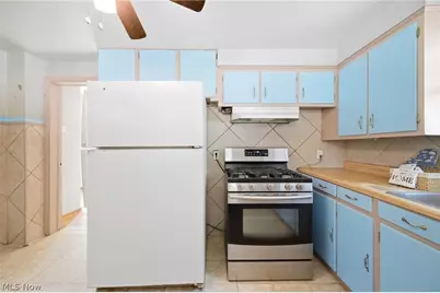3309 W 32 Street, Loveland, OH 44109 - Photo 9