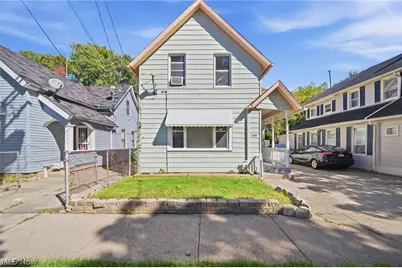 3309 W 32 Street, Loveland, OH 44109 - Photo 1